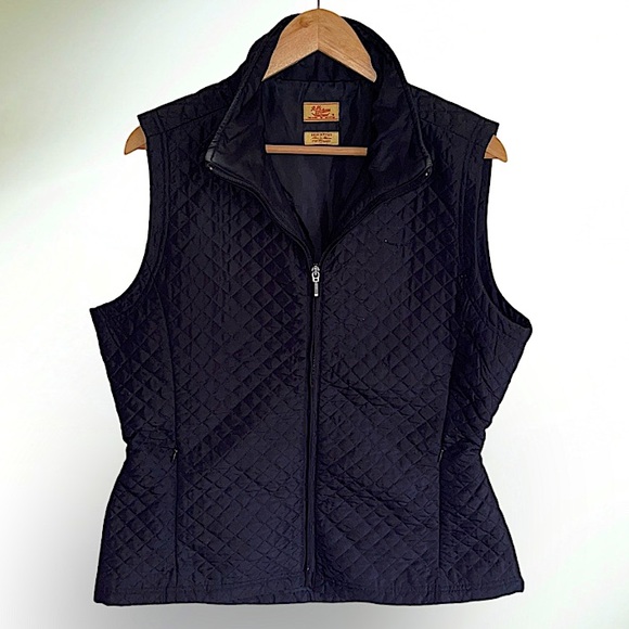 R.M. Williams Jackets & Blazers - R.M. WILLIAMS | Quilted puffer jacket semi fitted in Black